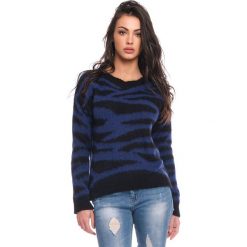 Sweter "Romy" w kolorze czarno-niebieskim. Niebieskie swetry damskie Scarlet Jones, s, bez wzorów, bez rękawów, bez kaptura. W wyprzedaży za 169,95 zł.