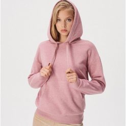 Bluza z kieszeniami - Różowy. Różowe bluzy damskie Sinsay, xl, bez wzorów, bez rękawów, bez kaptura. W wyprzedaży za 31,99 zł.