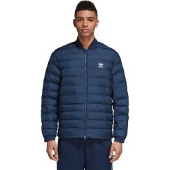 Adidas Originals SST Kurtka Niebieski. Niebieskie płaszcze męskie adidas Originals, na wiosnę, xxl, bez wzorów, z poliesteru, bez kaptura. Za 688,95 zł.
