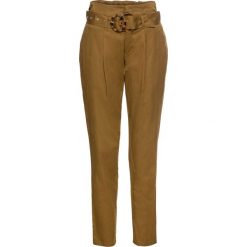 Spodnie chino z wysoką talią z paskiem bonprix beżowy. Brązowe spodnie damskie bonprix, bez wzorów. Za 42,99 zł.