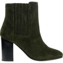 Zamszowe zielone botki Monnari (38). Zielone botki damskie Estetino, na zimę, z wełny, eleganckie. Za 179,00 zł.