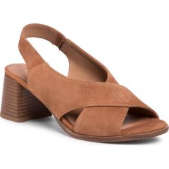 Sandały LASOCKI - 1008-01 Camel. Pomarańczowe klapki damskie Lasocki, bez wzorów, ze skóry, bez obcasa, na obcasie. Za 179,99 zł.