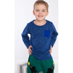 Niebieska bluzka chłopięca z kieszonką DZ9027. Niebieskie t-shirty chłopięce marki Fasardi. Za 39,00 zł.