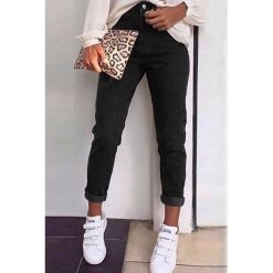 Jeansy damskie AUTUMN. Czarne jeansy damskie Jeansy damskie AUTUMN. W wyprzedaży za 69,00 zł.