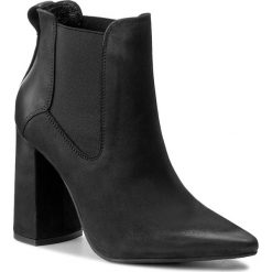 Botki damskie: Botki CARINII - B4062 360-000-PSK-C28
