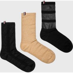 Tommy Hilfiger - Skarpetki (3-pack). Czarne skarpetki damskie marki TOMMY HILFIGER, z bawełny. W wyprzedaży za 49,90 zł.