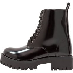 Botki damskie lity: Tata Italia 9080B27 Botki na platformie black