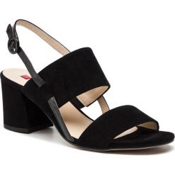 Sandały HÖGL - 7-105542 Black 0100. Czarne klapki damskie HÖGL, bez wzorów, ze skóry, bez obcasa, na obcasie. W wyprzedaży za 339,00 zł.