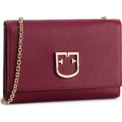 Torebka FURLA - Viva 1026443 BWO4 Q26 Ciliegia d. Czerwone torebki klasyczne damskie Furla, bez wzorów, ze skóry, eleganckie, bez dodatków. W wyprzedaży za 579,00 zł.