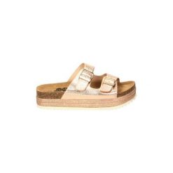 Espadryle Refresh 69926. Różowe espadryle damskie Refresh, bez wzorów, bez obcasa. Za 175,44 zł.