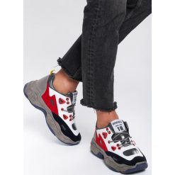 Szare Sneakersy Fulgid. Szare sneakersy damskie Renee. Za 99,99 zł.