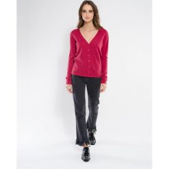 Kaszmirowy kardigan w kolorze czerwonym. Czerwone kardigany damskie Perfect Cashmere, s, z kaszmiru. W wyprzedaży za 279,95 zł.