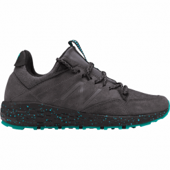 New Balance Fresh Foam Crag Trail - MTCRGRO1. Pomarańczowe buty sportowe męskie New Balance, z gumy, bez zapięcia, tenisowe. W wyprzedaży za 269,99 zł.