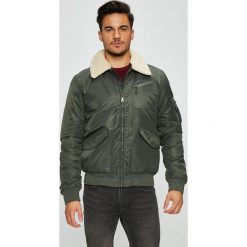 Lee - Kurtka bomber. Zielone kurtki męskie marki Lee, l, z materiału. W wyprzedaży za 389,90 zł.