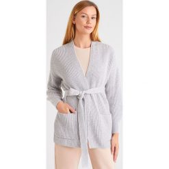 KARDIGAN CANTORE max mara leisure. Swetry damskie Max Mara Leisure, s, bez wzorów. Za 1249,00 zł.