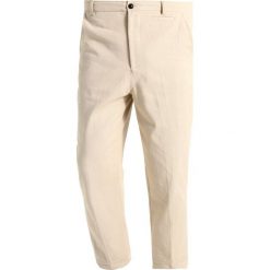 Chinosy męskie: Suit TOBY Spodnie materiałowe off white