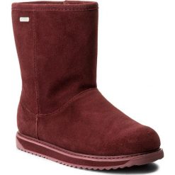 Buty EMU AUSTRALIA - Paterson Classic Lo W11590 Red Wine. Czerwone buty zimowe damskie EMU Australia, ze skóry, na niskim obcasie. W wyprzedaży za 439,00 zł.