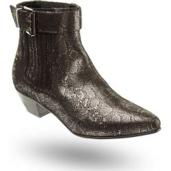 Botki Just Cavalli. Szare botki damskie ze skóry, z paskami. Za 620,70 zł.