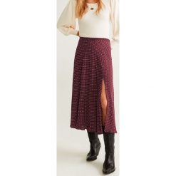 Mango - Spódnica Topi. Brązowe spódniczki damskie Mango, xs, w grochy, z wiskozy, midi, rozkloszowane. Za 119,90 zł.