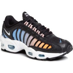 Buty NIKE - Air Max Tailwind IV CJ7976 001 Black/White/Coral Stardust. Czarne półbuty damskie Nike, na co dzień, bez wzorów, ze skóry ekologicznej, bez obcasa, na płaskiej podeszwie, bez zapięcia. Za 699,00 zł.
