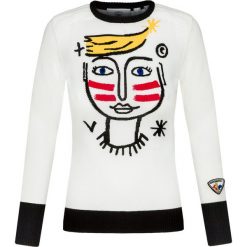 Sweter ROSSIGNOL W YAKIMA ROUND Biały|Print. Białe swetry klasyczne damskie marki Rossignol, na lato, z wełny, z okrągłym kołnierzem. Za 880,00 zł.