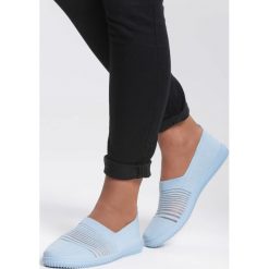 Niebieskie Tenisówki Undaunted. Niebieskie trampki i tenisówki damskie vices, z aplikacjami, bez zapięcia. Za 39,99 zł.