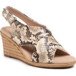 Espadryle CLARKS - Lafley Alaine 261481344 Taupe. Brązowe espadryle damskie Clarks, bez wzorów, ze skóry ekologicznej, bez obcasa, na obcasie. Za 339,00 zł.