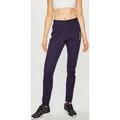 Calvin Klein Performance - Legginsy. Niebieskie spodnie damskie Calvin Klein Performance, s, bez wzorów, z bawełny. W wyprzedaży za 319,90 zł.