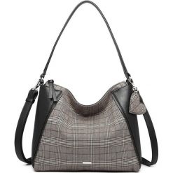 Tamaris torebka Nelli Hobo Bag 3146192 czarna. Czarne torebki klasyczne damskie Tamaris, bez wzorów, biznesowe, bez dodatków. Za 279,00 zł.