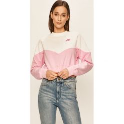 Nike Sportswear - Bluza. Bluzy damskie Nike Sportswear, s, z aplikacjami, z bawełny, bez rękawów, bez kaptura. W wyprzedaży za 179,90 zł.