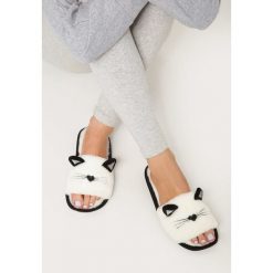 Beżowe Kapcie Idea. Brązowe kapcie damskie marki Inny. Za 29,99 zł.