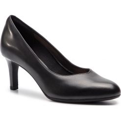 Półbuty CLARKS - Dancer Nolin 261371804 Black Leather. Czarne półbuty damskie Clarks, bez wzorów, ze skóry ekologicznej, eleganckie, bez obcasa, na obcasie, bez zapięcia. W wyprzedaży za 199,00 zł.