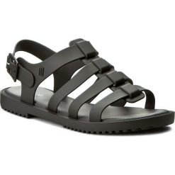 Sandały MELISSA - Flox Unissex Ad 31909 Black 01003. Czarne klapki damskie Melissa, bez wzorów, z tworzywa sztucznego, bez obcasa, na obcasie. W wyprzedaży za 229,00 zł.