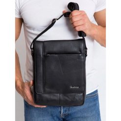 SKÓRZANA TORBA NA RAMIĘ MODEL 772-NDM PA BLACK. Czarne torby męskie skórzane PIERRE ANDREUS, w paski, ze skóry, eleganckie. Za 179,90 zł.