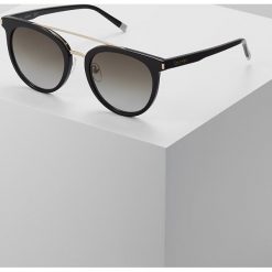 Calvin Klein Okulary przeciwsłoneczne black. Czarne okulary przeciwsłoneczne damskie aviatory Calvin Klein. W wyprzedaży za 503,20 zł.
