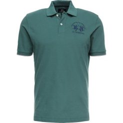 La Martina MIGUEL Koszulka polo posy green. Zielone koszulki polo męskie marki La Martina, s, z elastanu. Za 419,00 zł.