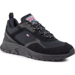 Sneakersy TOMMY HILFIGER - Fashion Mix Sneaker FM0FM02582 Black BLK. Czarne sneakersy męskie TOMMY HILFIGER, bez zapięcia. W wyprzedaży za 489,00 zł.