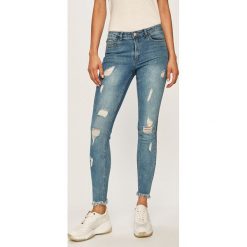 Brave Soul - Jeansy Shelly. Niebieskie jeansy damskie Brave Soul, s. Za 129,90 zł.