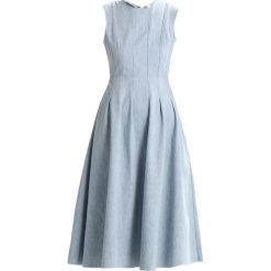 Sukienki: Haikure JENNIFER Długa sukienka hagen denim bleach
