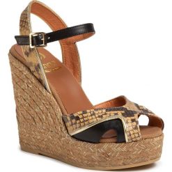 Espadryle KANNA - 20KV20081 Combi-4. Pomarańczowe espadryle damskie Kanna, bez wzorów, ze skóry, bez obcasa, na obcasie. Za 429,00 zł.