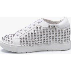 Steve Madden - Buty. Białe buty sportowe damskie Steve Madden, bez wzorów, ze skóry, sportowe. W wyprzedaży za 179,90 zł.