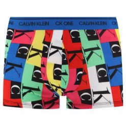 Bokserki Calvin Klein Underwear 000NB2216A. Białe bokserki męskie Calvin Klein Underwear, bez wzorów. W wyprzedaży za 99,00 zł.