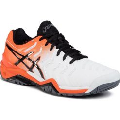 Buty ASICS - Gel-Resolution 7 E701Y White/Koi 100. Białe buty sportowe męskie Asics, ze skóry ekologicznej, bez zapięcia, tenisowe. W wyprzedaży za 409,00 zł.