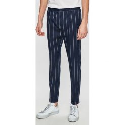 Scotch & Soda - Spodnie. Niebieskie spodnie męskie Scotch & Soda, na co dzień, z haftami, z elastanu, casualowe. W wyprzedaży za 279,90 zł.