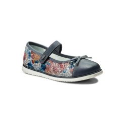 LASOCKI YOUNG CI12-2865-08. Półbuty dziewczęce Lasocki Young, bez zapięcia. W wyprzedaży za 49,99 zł.