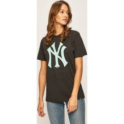47brand - T-shirt. Szare bluzki damskie 47brand, s, z nadrukiem, z bawełny, z okrągłym kołnierzem. W wyprzedaży za 99,90 zł.