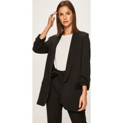 Answear - Żakiet. Pomarańczowe marynarki damskie ANSWEAR, s, bez wzorów, z wiskozy. Za 189,90 zł.