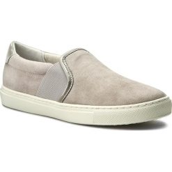 Tenisówki GEOX - D Trysure B D724CB 021HH C1010 Lt Grey. Szare trampki i tenisówki damskie marki Geox, na co dzień, z zamszu, na płaskiej podeszwie. W wyprzedaży za 289,00 zł.