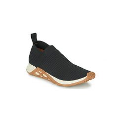 Tenisówki Merrell RANGE LACELESS AC+. Czarne trampki męskie marki Merrell, bez wzorów, bez zapięcia. Za 459,00 zł.