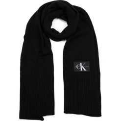 Szal Calvin Klein Jeans J Basic Men Knitted Scarf K50K504945. Czarne szaliki męskie Calvin Klein Jeans, bez wzorów, z jeansu. W wyprzedaży za 159,00 zł.